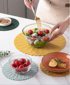 Heat-Resistant Silicone Trivet Mats, Non-Slip Hot Plate Holder for Kitchen Countertops & Dining Table, Reusable Pot Holder Pad with Secure Grip, Dishwasher Safe (Grey, Diameter: 30cm/11.81")