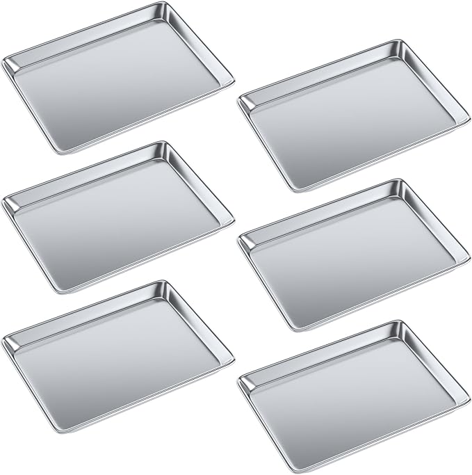 Pack of 6 | 13 in. x 18 in. Half Size Aluminum Bun. / Sheet Pan | Ideal for baking, roasting, cooling, prepping, or storing - a must-have in restaurants, bakeries, and busy kitchens.