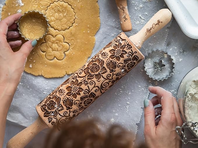 LOVE BIRDS Embossing Rolling Pin – Laser Engraved Dough Roller with hearts and birds pattern. Great for cookies, clay crafts, and a charming gift. By Algis Crafts
