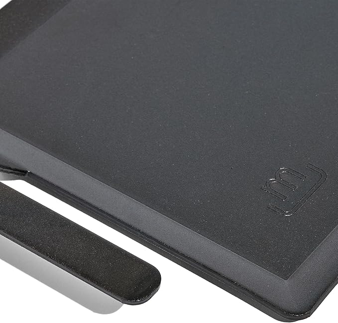 Made In Cookware - Carbon Steel Griddle - (Like Cast Iron, but Better) - Professional Cookware - Crafted in Sweden - Induction Compatible